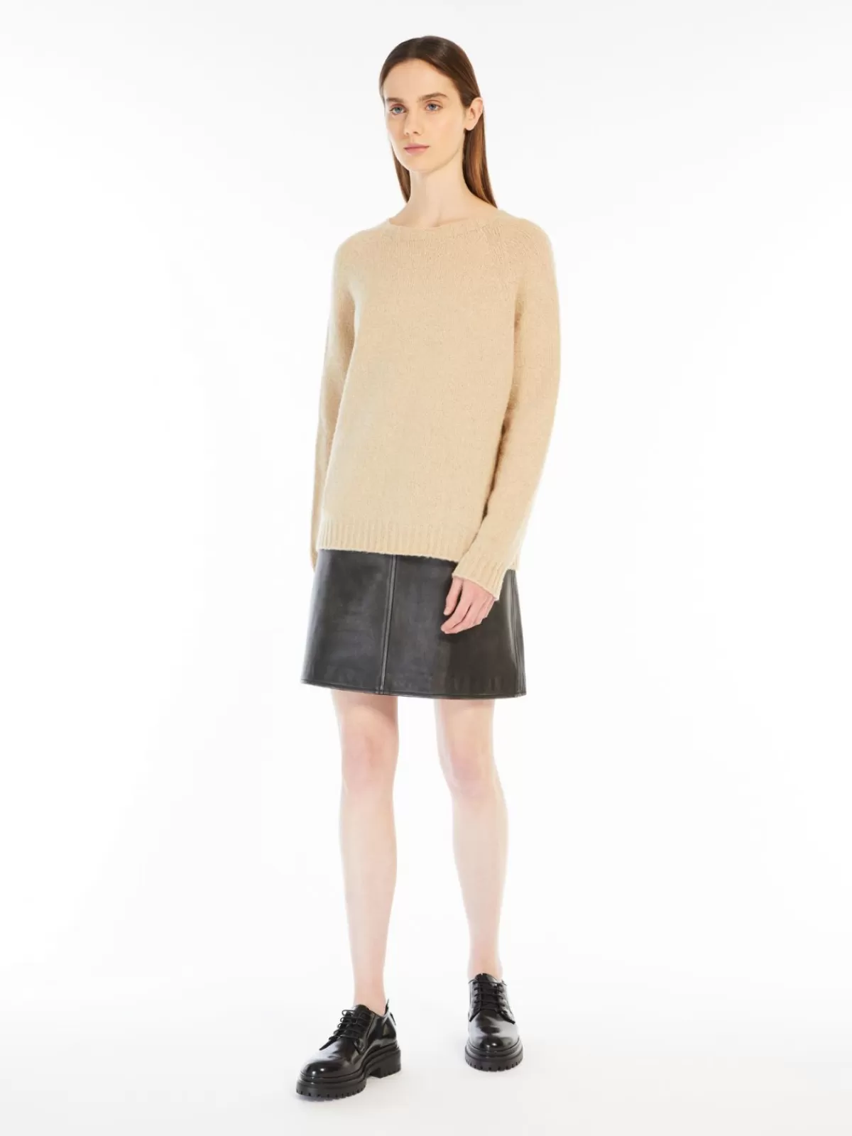 Jersey Max Mara en mezcla suave de alpaca y algodón - Tono arena para un estilo atemporal