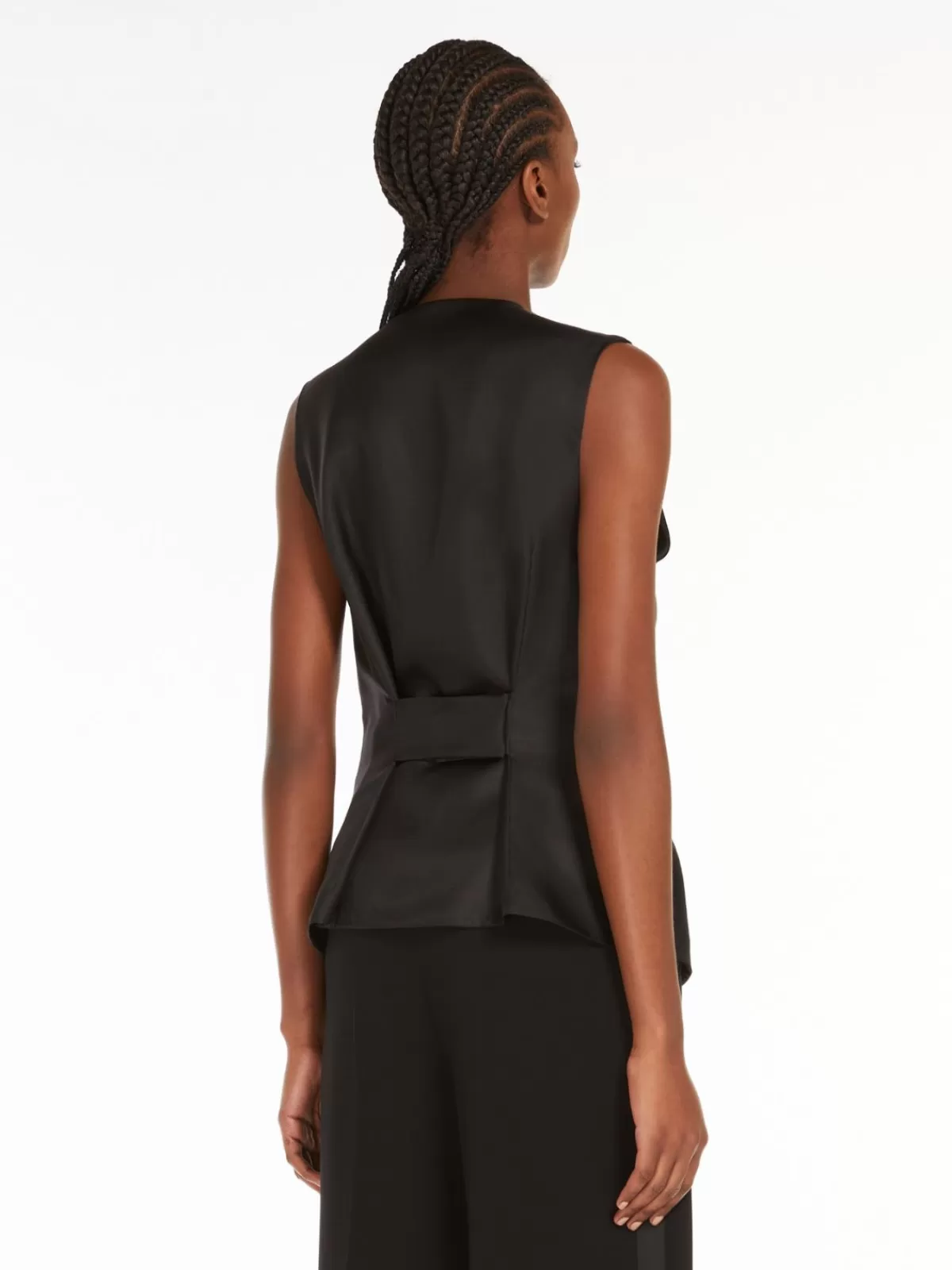 Chaleco de seda y traje sastre Max Mara Cady en negro clásico - Conjunto elegante para ocasiones especiales