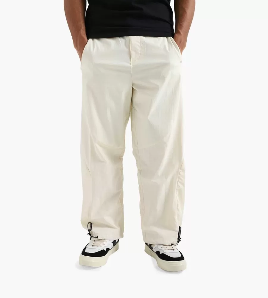 Pantalones Técnicos de Senderismo Verde Bosque - Diseño Antidesgarro para Aventuras [Equipo Esencial]