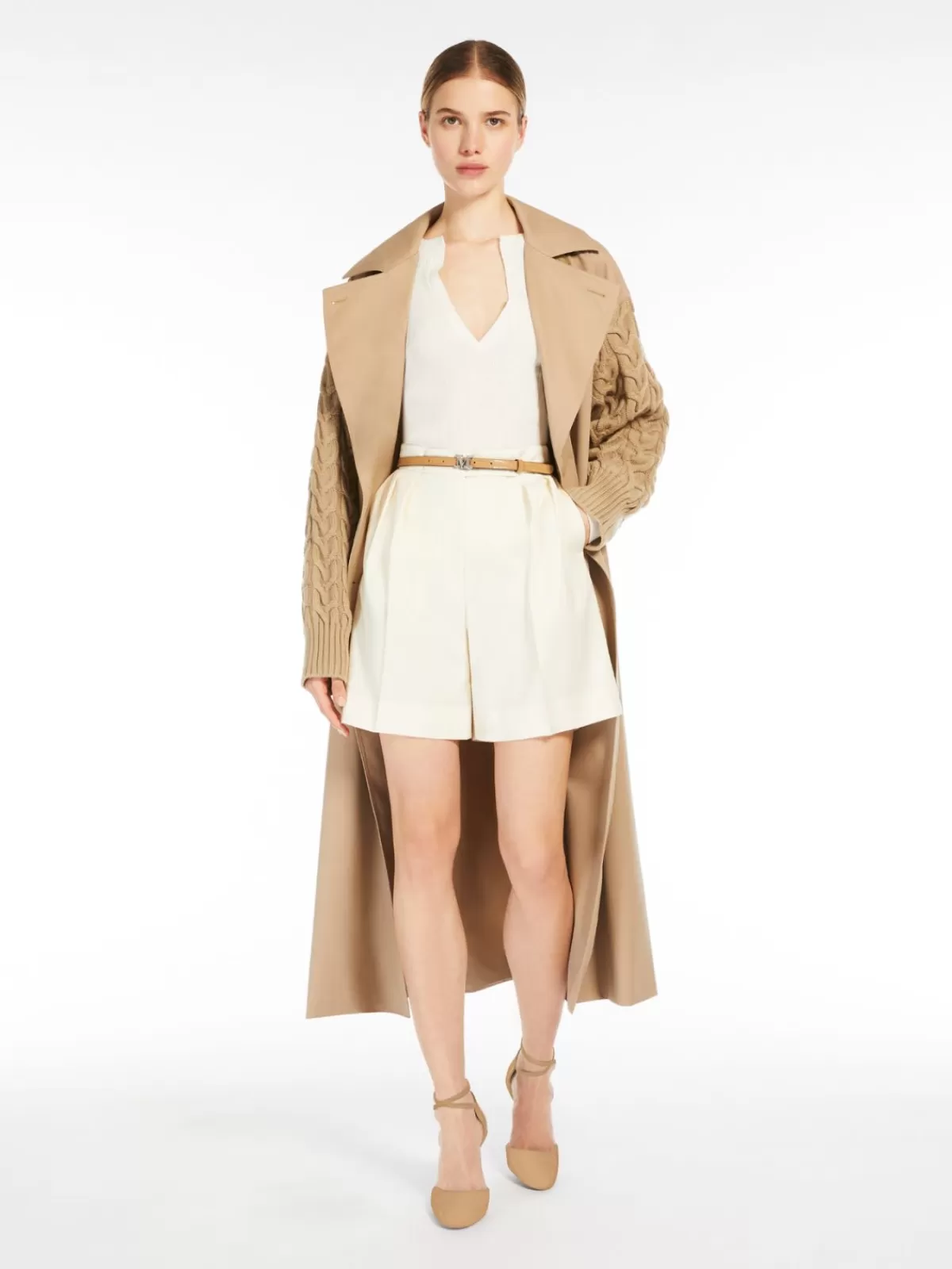 Jersey clásico Max Mara en cachemira y seda - Tonos crema suave | Prenda de punto premium para temporada