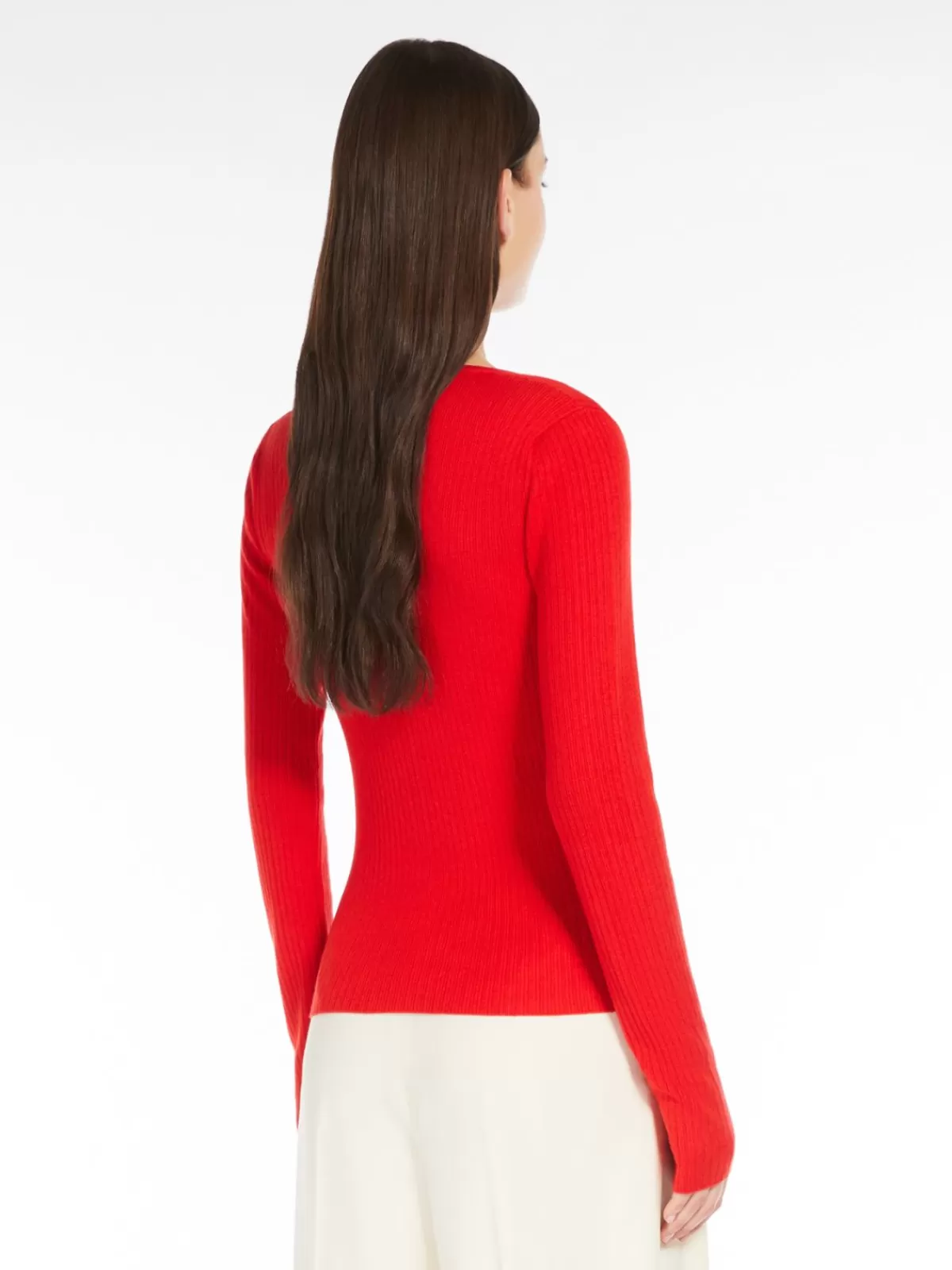 Jersey invernal Max Mara - Cachemira y seda suave en tono rubí intenso