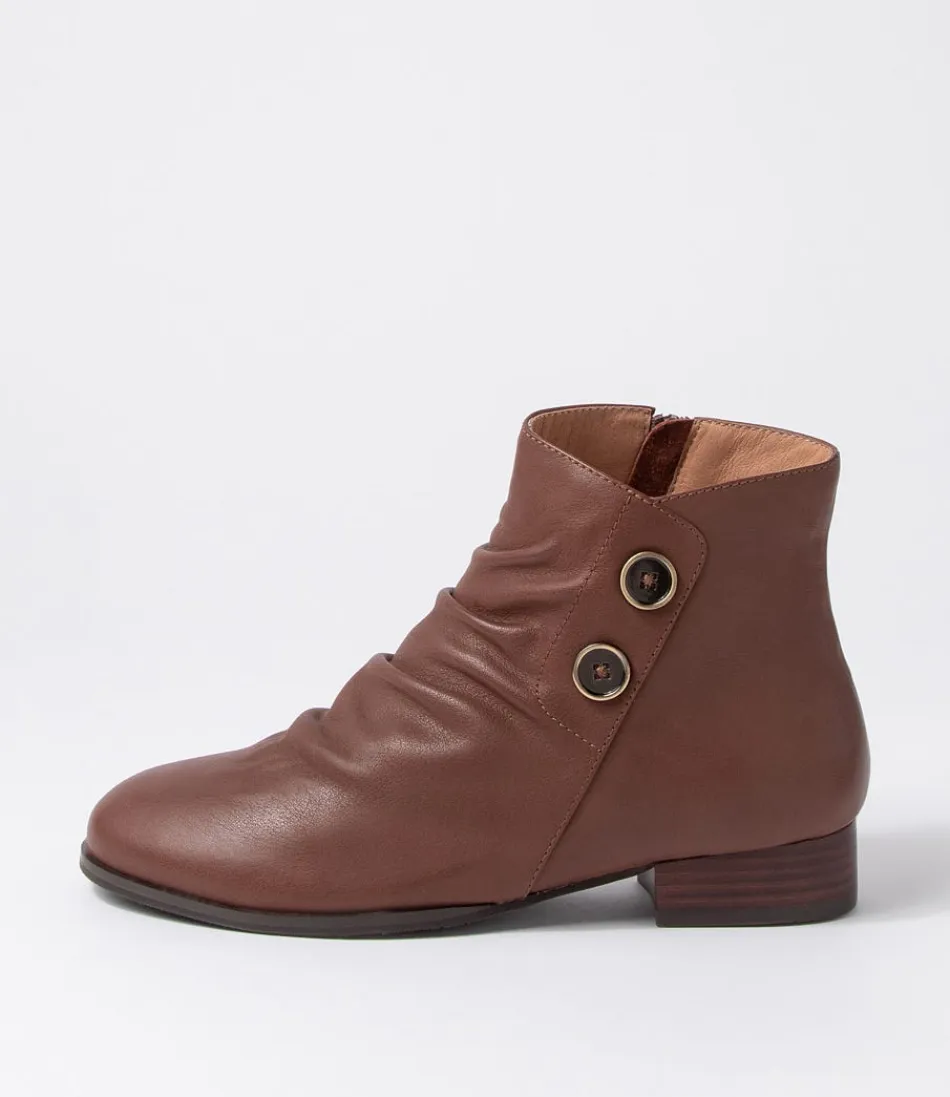 Botines Tobilleros Cerinas en Cuero Chocolate - Calzado Ultra Suave para Mujer, Estilo Cómodo con Diseño Acogedor