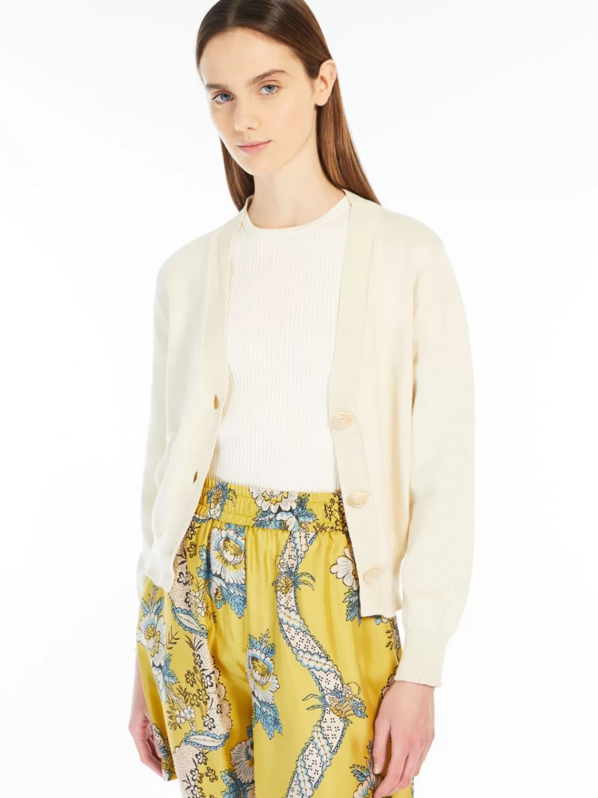 Cárdigan Max Mara en algodón premium beige crudo - Suéter clásico de punto fino con diseño elegante para looks versátiles