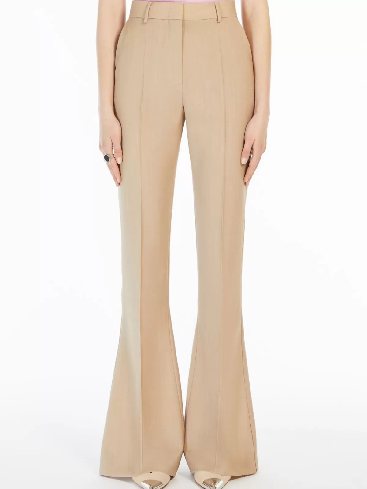 Pantalones Elegantes Beige Max Mara - Corte Slim Flare para Trajes y Estilo Casual | Tono Neutro Versátil