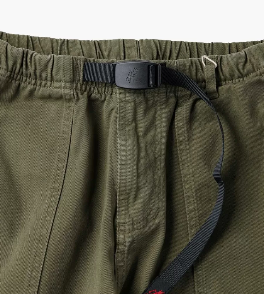 GRAMICCI Pantalón Holgado Tapered Verde Oliva | Estilo Urbano con Corte Cónico y Tejido Denim Flexible