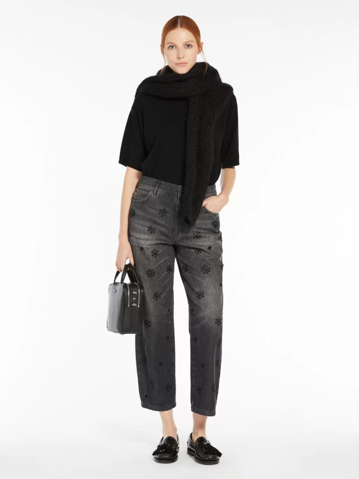 Max Mara - Camiseta clásica de punto jacquard en viscosa, color negro elegante - Prenda versátil para tu armario