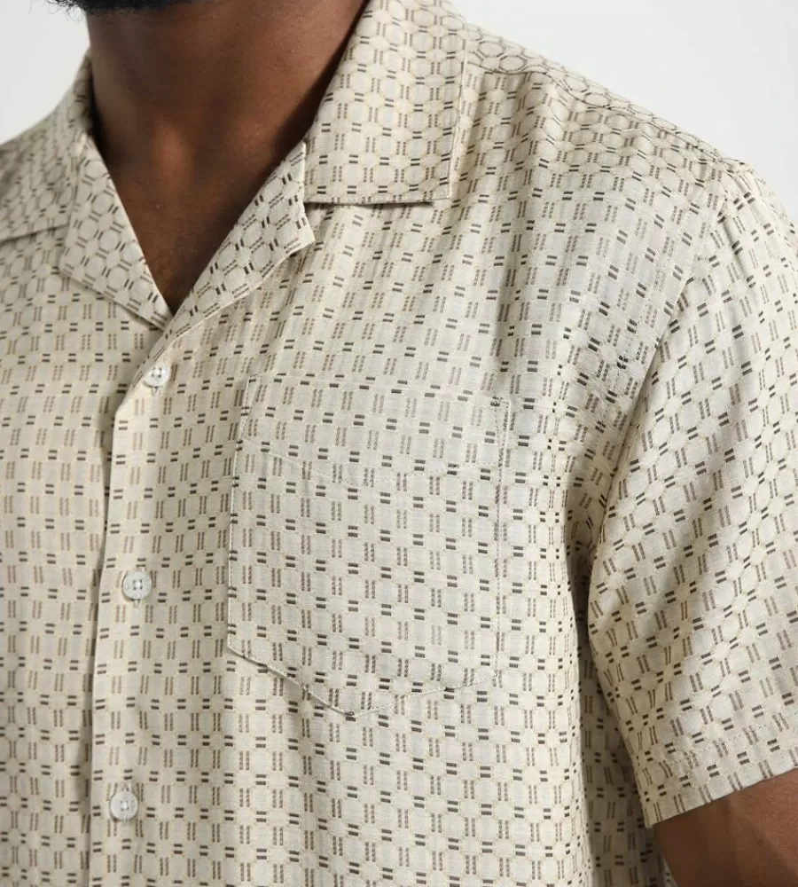Camisa Libertine - Estilo Cave con Diseño Geométrico en Blanco | Look Urbano Moderno
