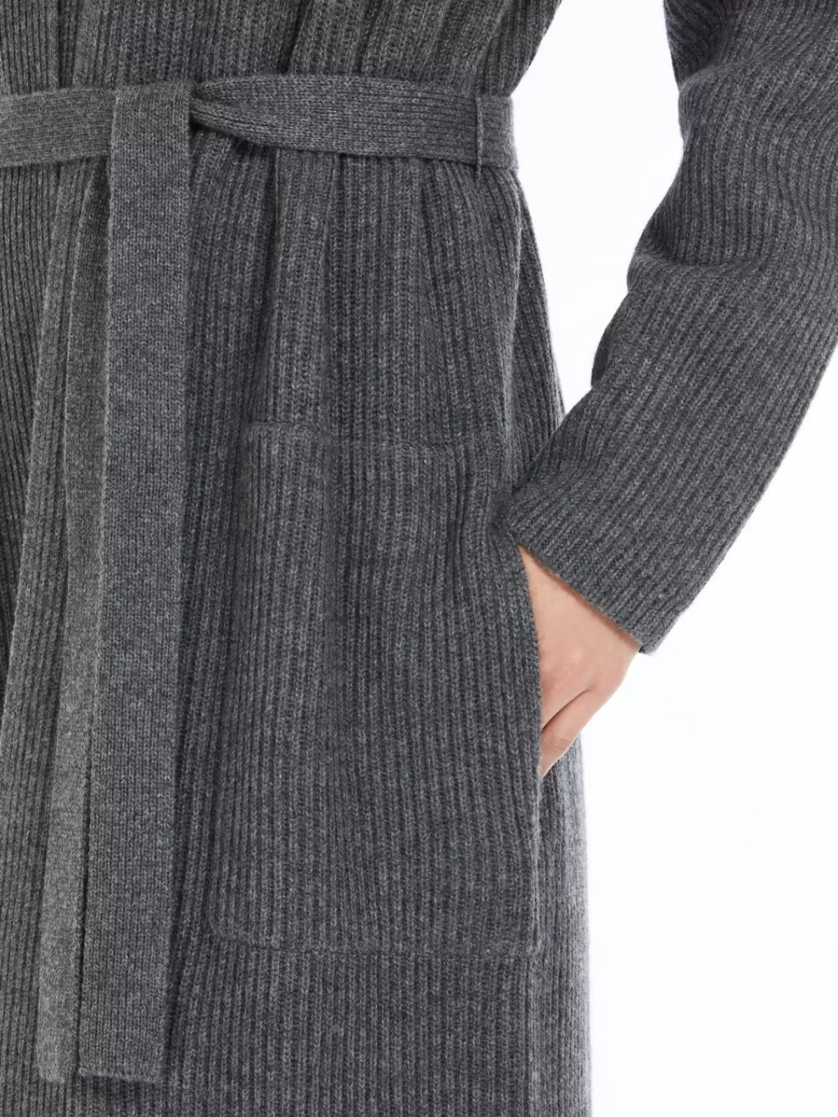 Cárdigan invernal Max Mara - Largo acogedor en suave mezcla de lana y cachemir, tono gris neutro para looks versátiles