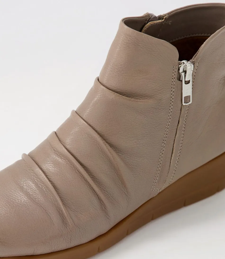 Botas Tobilleras Ultra Suaves Maxie en Piel Taupe - Calzado de Mujer para Invierno 2024