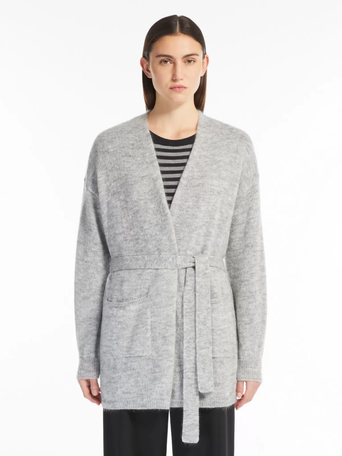 Cárdigans de Angora MAX&MAra | Tejido premium en tono Gris Núbes - Abrigo liviano para looks elegantes