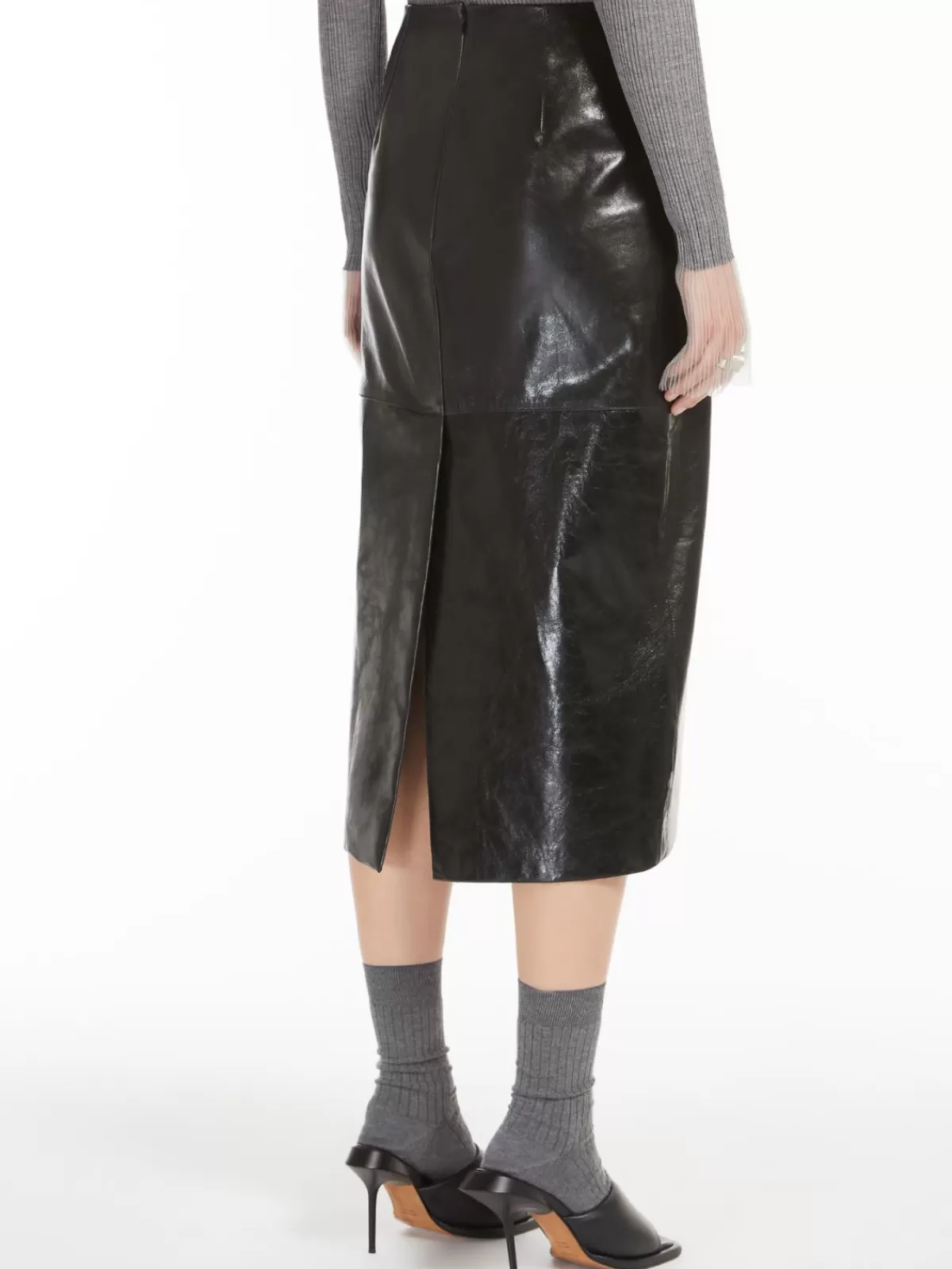 Falda midi de cuero Nappa negro Max Mara | Diseño clásico con corte elegante