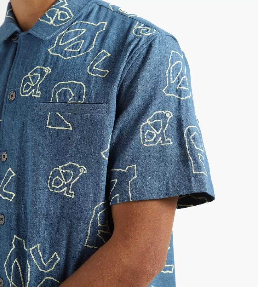 Camisa casual OLAF en mezclilla clara - Manga corta con estampado completo