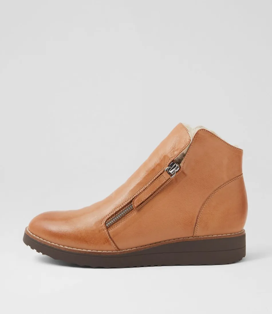 Botines de Invierno para Mujer - Piel Opal Arena con Detalles en Piel Acolchada, Elegancia y Confort en Cada Paso
