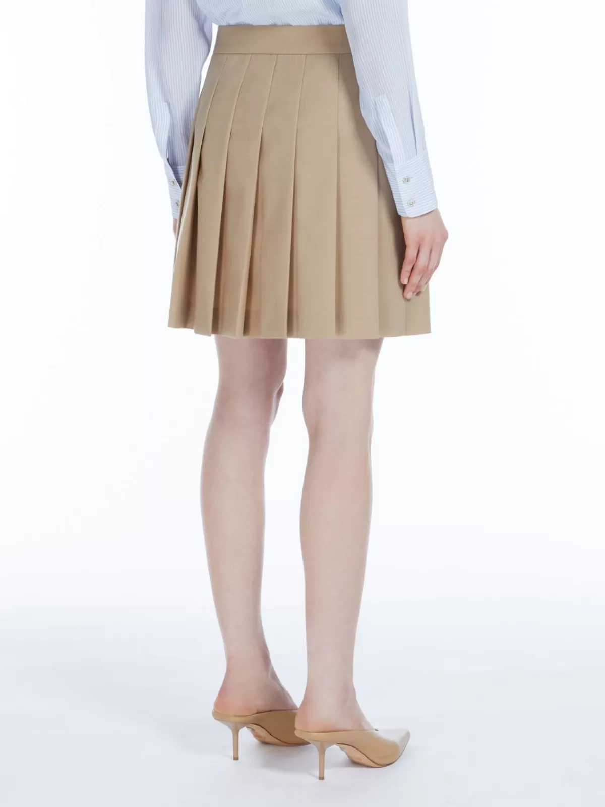 Falda plisada en gabardina Max Mara | Estilo colonial con detalles elegantes para looks versátiles