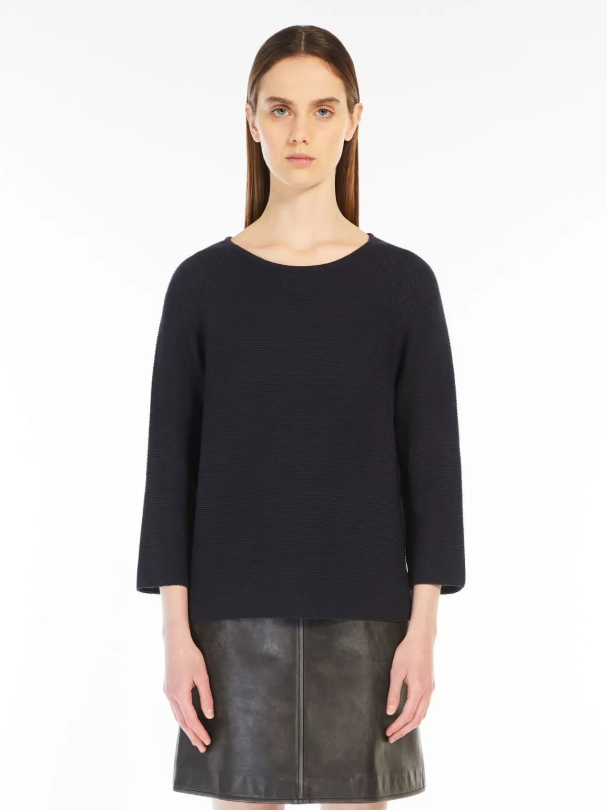 Suéter casual Max Mara en hilo de algodón - Corte relajado y tono marino versátil