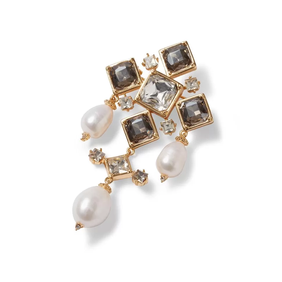 Broche Exclusivo The Met Store - Perlas Tudor con Diseño Colgante de Cristal, Elegancia Real y Detalles Artesanales