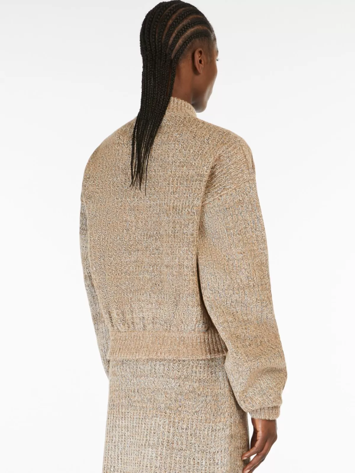Chaqueta bomber acolchada Max Mara en tejido de lana recubierto - Abrigo ligero de edición limitada en color arena cálido con detalles de costura premium