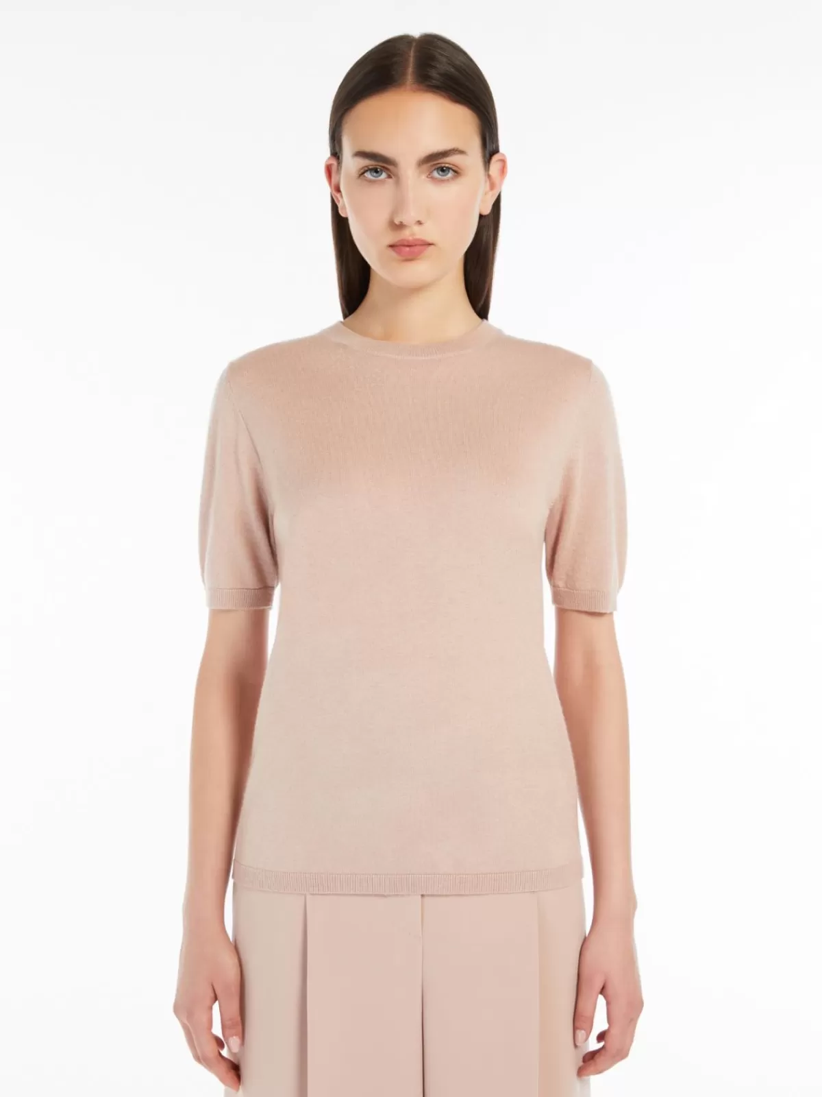 Suéter premium Max Mara | Tejido en seda y cachemir ultraliviano | Tono polvo elegante para looks sofisticados | Confort supremo en prendas de lujo