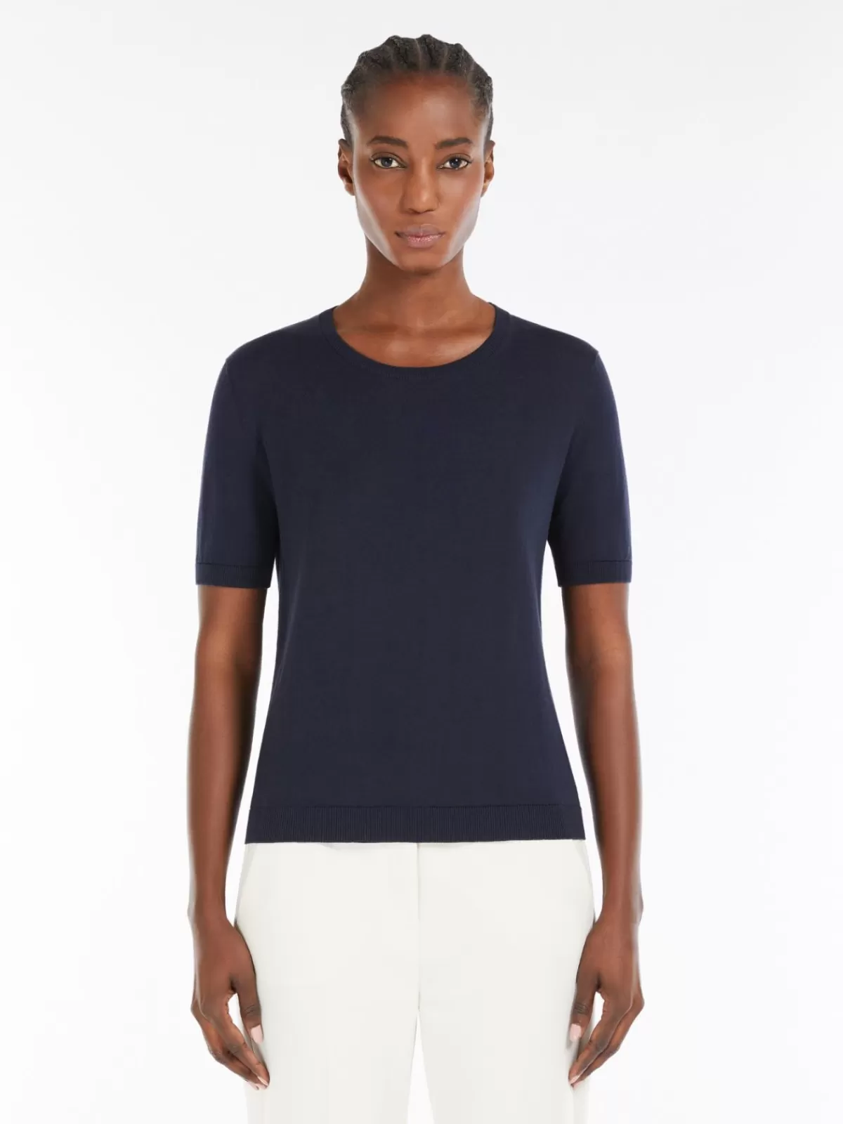 Camiseta clásica de punto MaxMara - Tejido premium en seda y algodón lavanda marino 

(Nota: He utilizado 