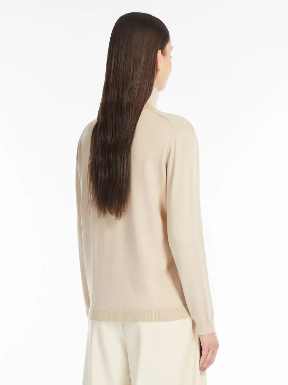 Suéter premium de cuello alto en lana y seda suave - Marfil by Max Mara