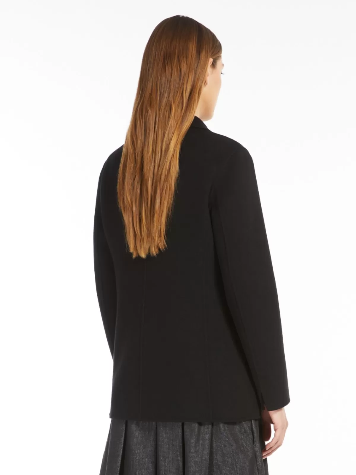 Chaqueta recta de lana negra Max Mara - Abrigo clásico con diseño sofisticado y calidad premium