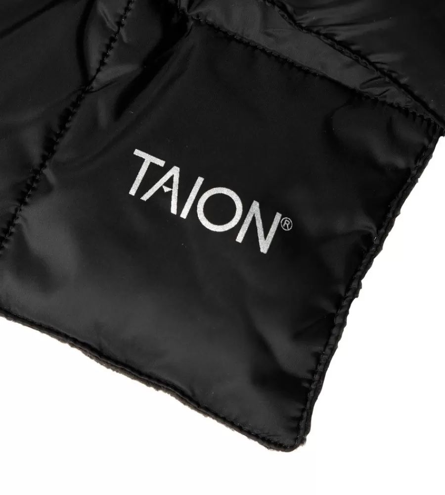 Bufanda Pluma Esencial TAION en Negro Intenso | Guantes y Accesorios de Invierno