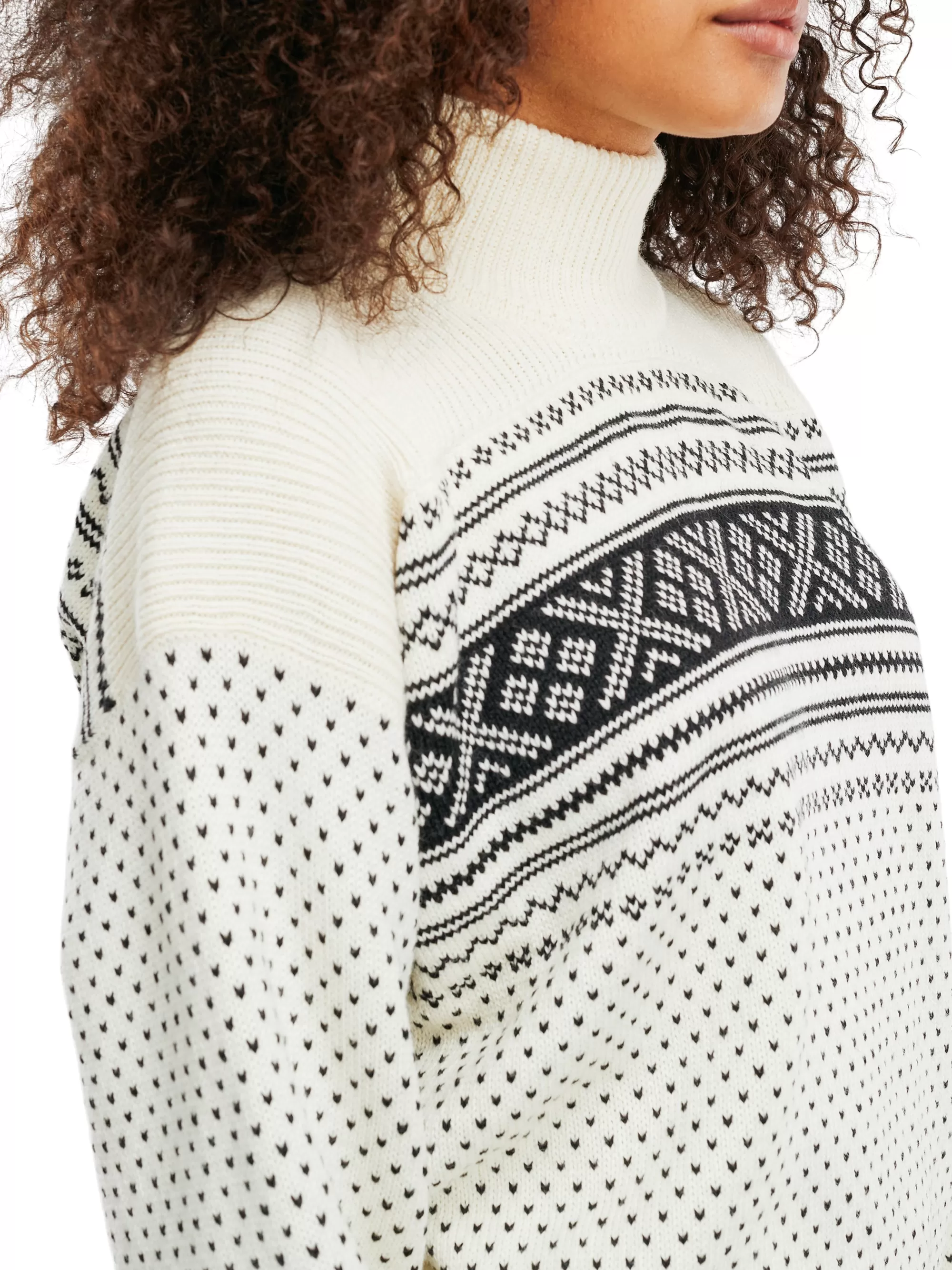 Suéter femenino Valloy en lana natural - Diseño noruego Dale