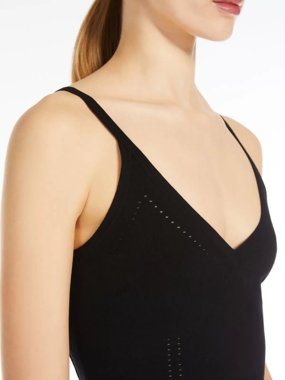 Max Mara - Top de punto clásico en viscosa negra