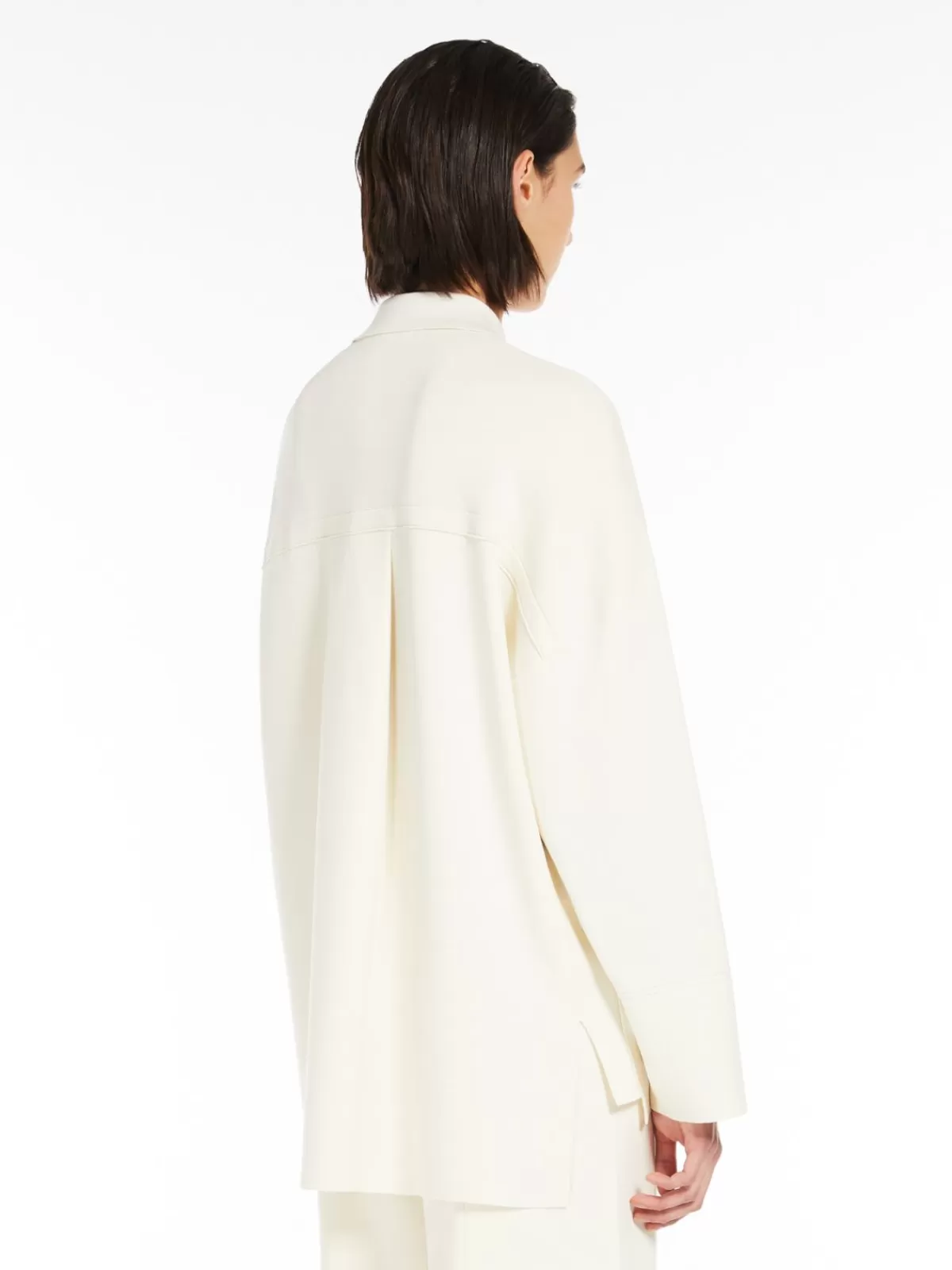 Blusa elegante de punto Max Mara en mezcla suave de seda y viscosa - tejido transpirable para uso diario