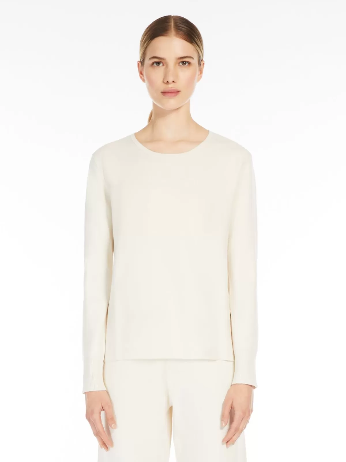 Suéter cómodo y moderno de Max Mara en hilo viscosa color marfil - Corte oversized para un estilo único