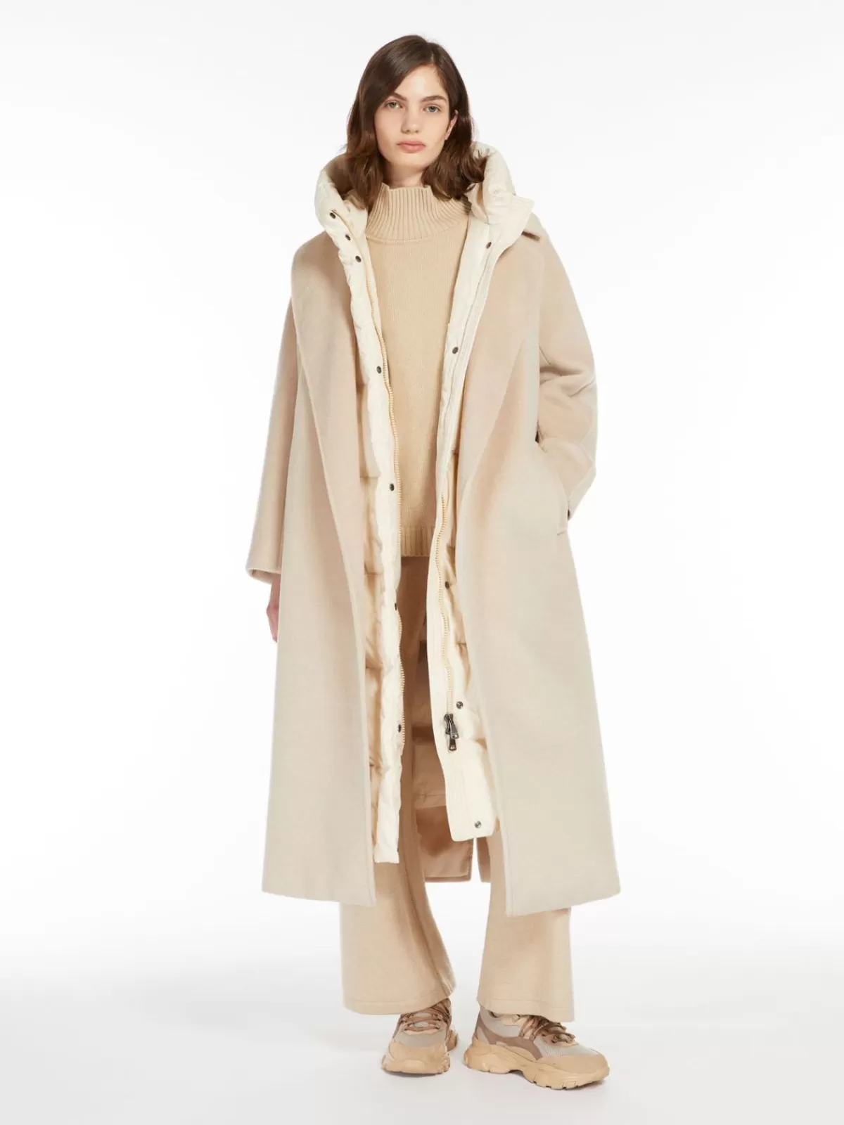 Abrigo Max Mara en lana y alpaca - Diseño envolvente en beige claro
