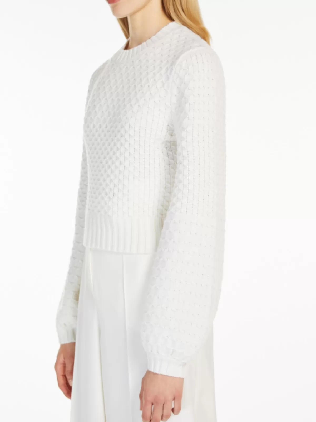 Jersey de invierno Max Mara en lana y cachemir - Blanco hueso con detalles de bordado artesanal