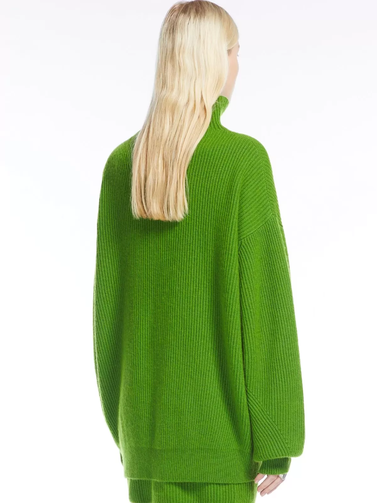 Max Mara - Jersey Premium de Lana y Cachemir con Cuello Alto, Tono Esmeralda - Abrigo Suave para Temporada Fría