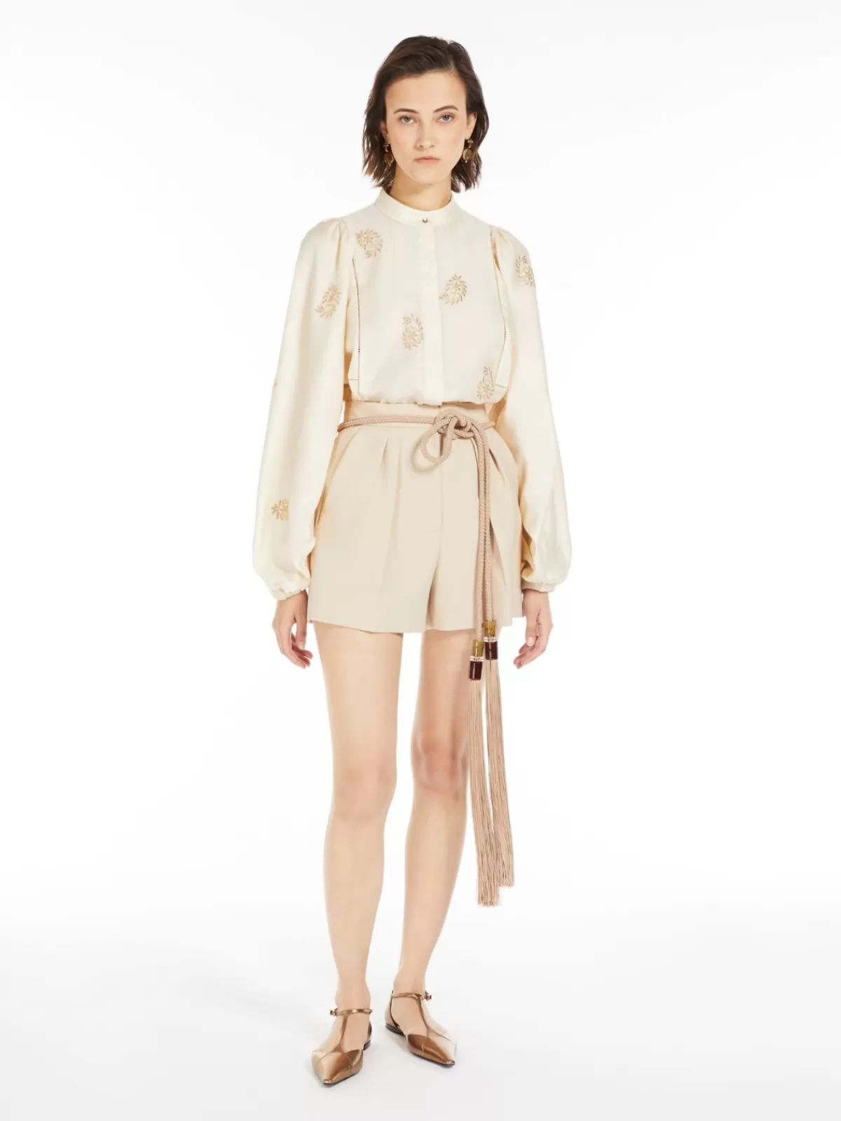 Bermudas elegantes en lana y cáñamo Max Mara - Pantalones y jeans versátiles estilo Albino