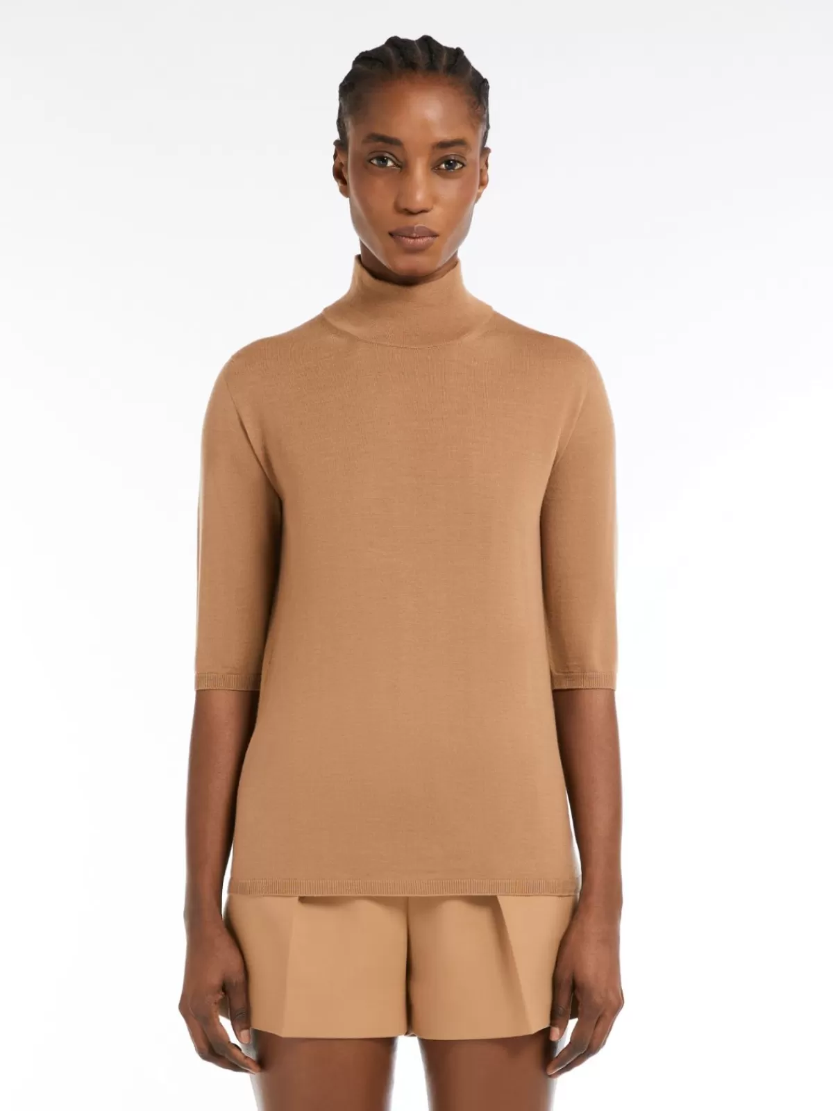 Suéter de cuello alto Max Mara en lana Merino - Diseño clásico color Camel para invierno abrigado