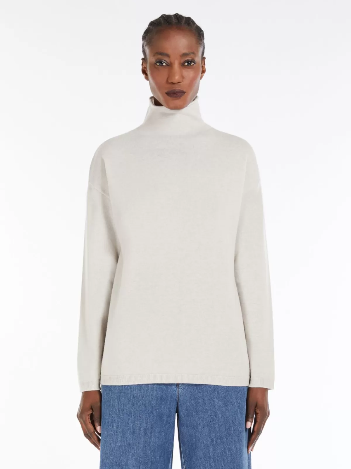 Jersey de cuello alto en lana color gris nacarado - Prenda esencial de invierno Max Mara