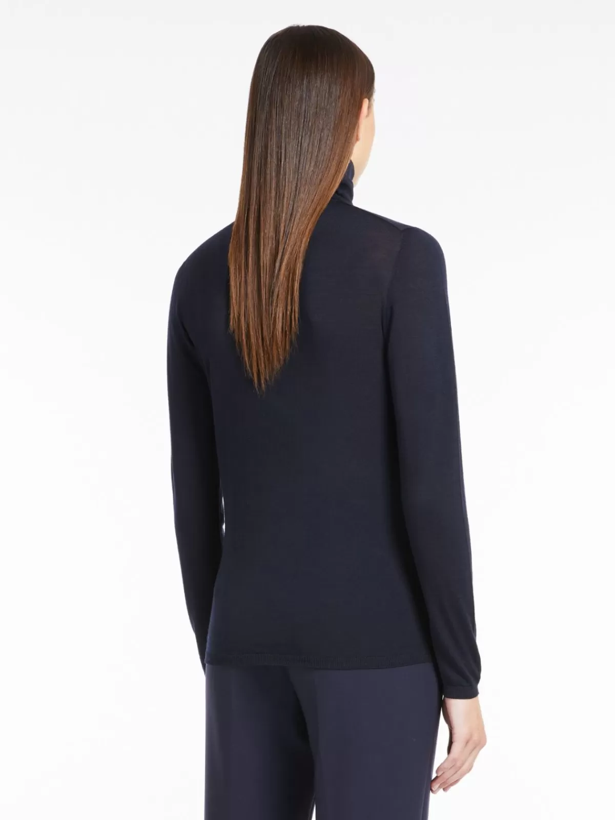 Jersey clásico de cuello alto Max Mara en lana merino · Azul ultramar intenso · Prendas de invierno premium