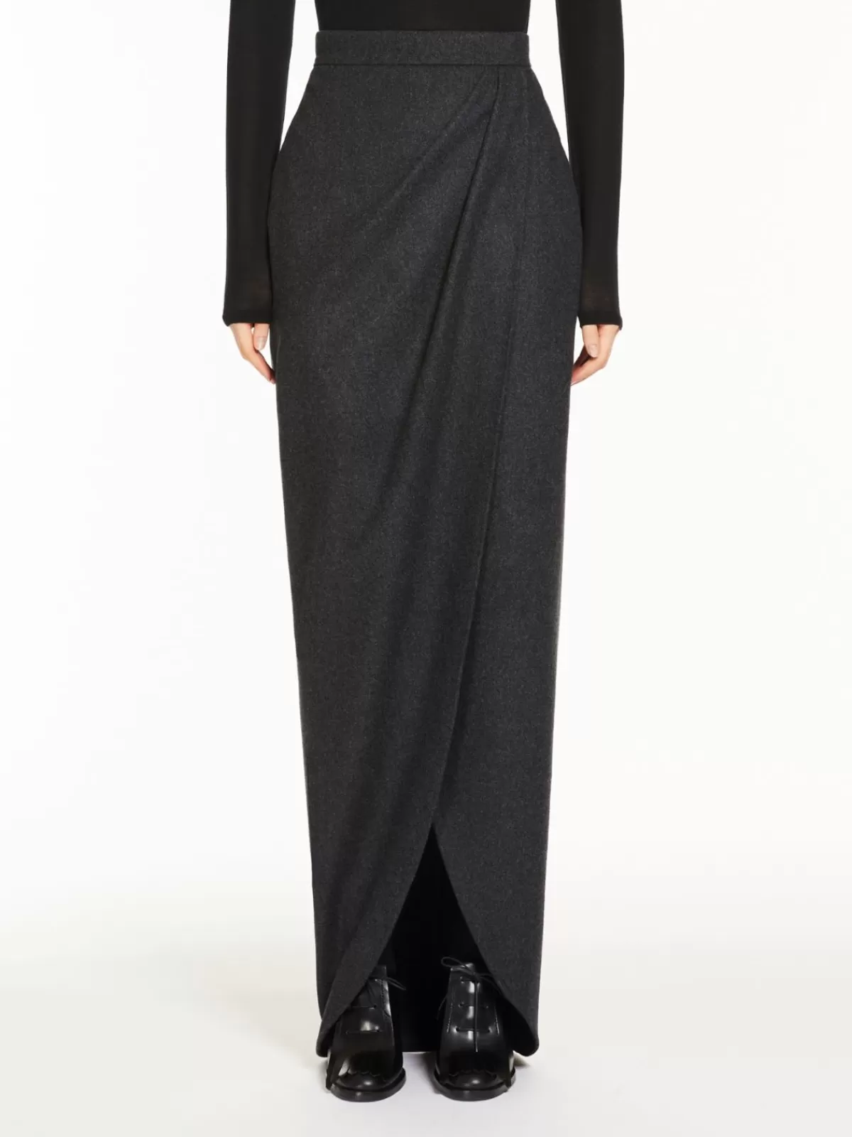 Falda cruzada de lana merino en tono grafito - Diseño elegante de Max Mara